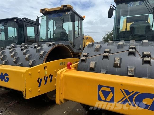 XCMG XS 223 J 振動ローラ