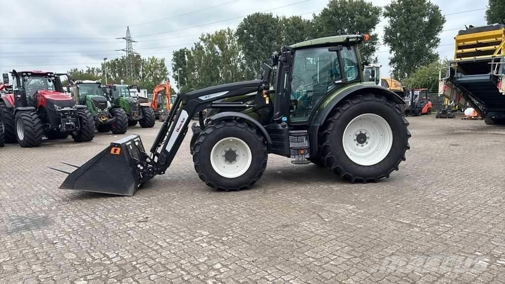 Valtra N175 トラクター