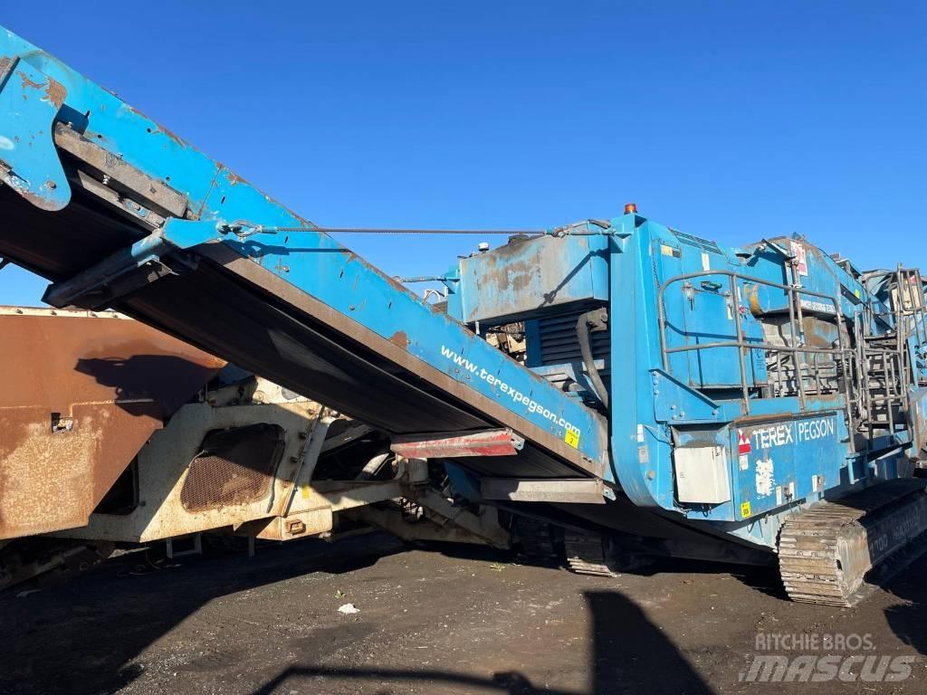 Pegson 1300 Maxtrak 自走式クラッシャー