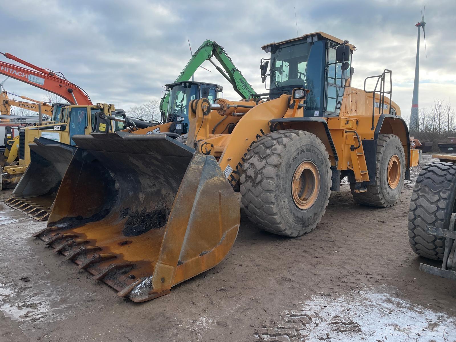 Hyundai HL 980 ホイールローダー・タイヤショベル
