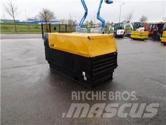 Atlas Copco XAS137 コンプレッサー