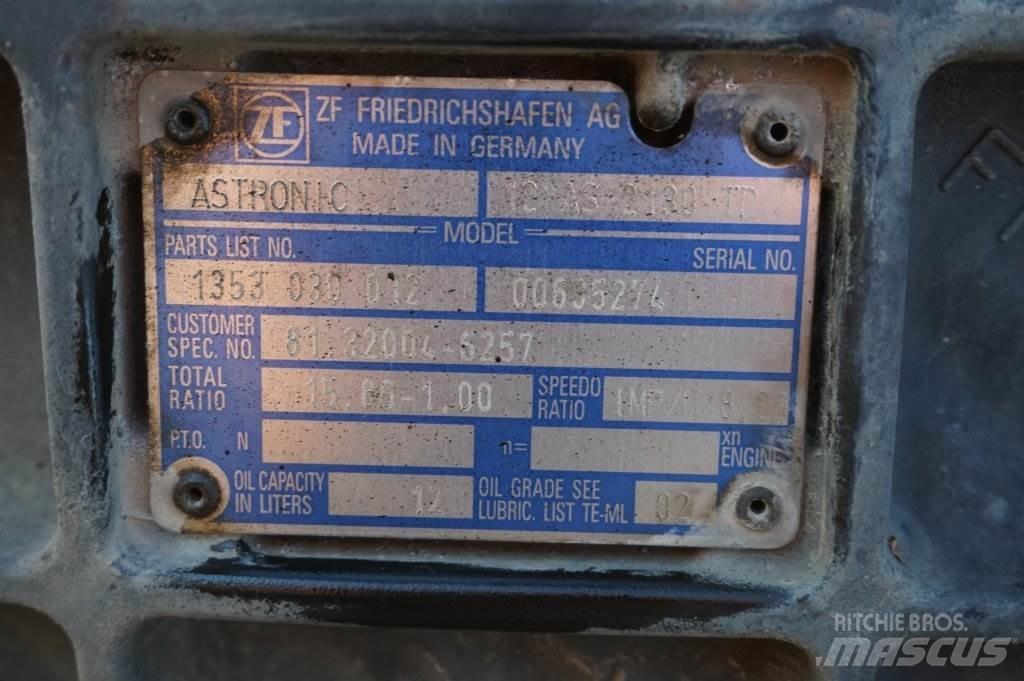 ZF 12AS2330DD TGX ギアボックス