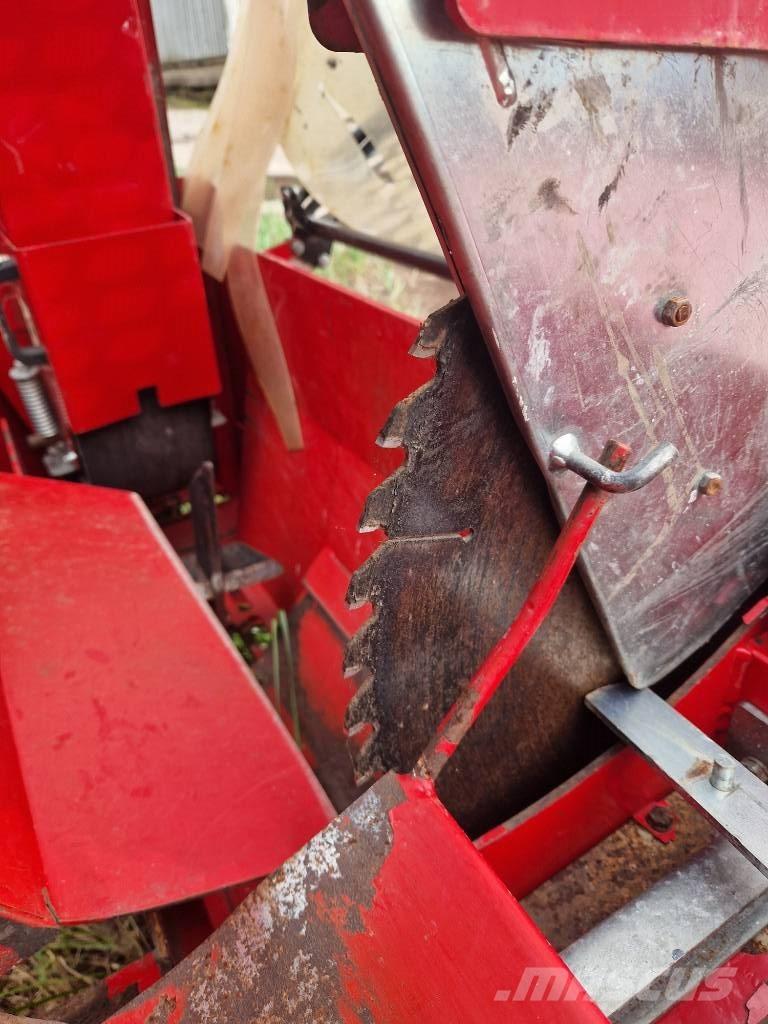 Japa 700 ウッドスプリッターとカッター