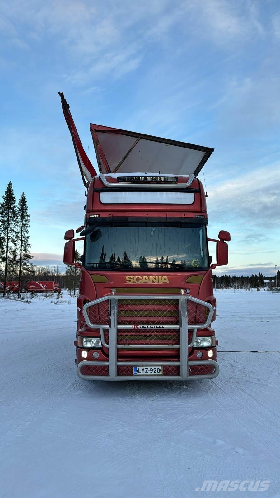 Scania R560 ウッドチップ運搬用トラック