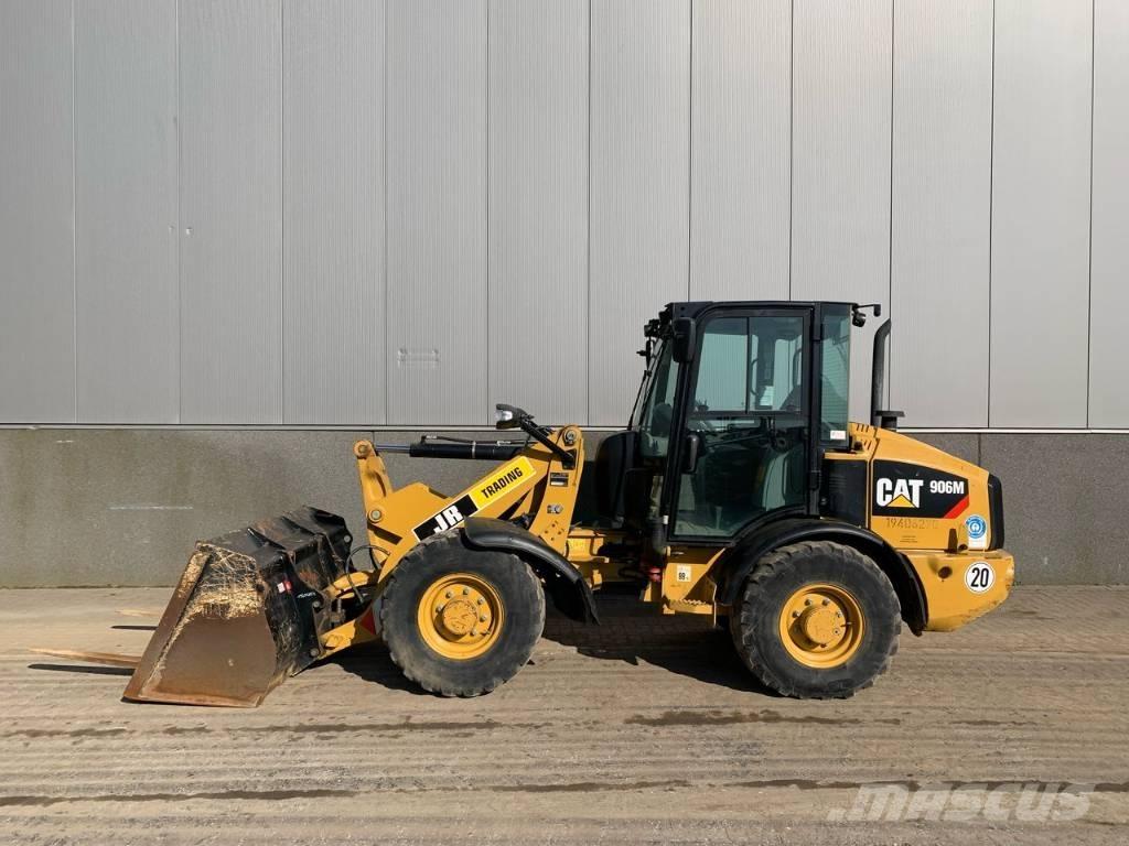 CAT 906 ホイールローダー・タイヤショベル