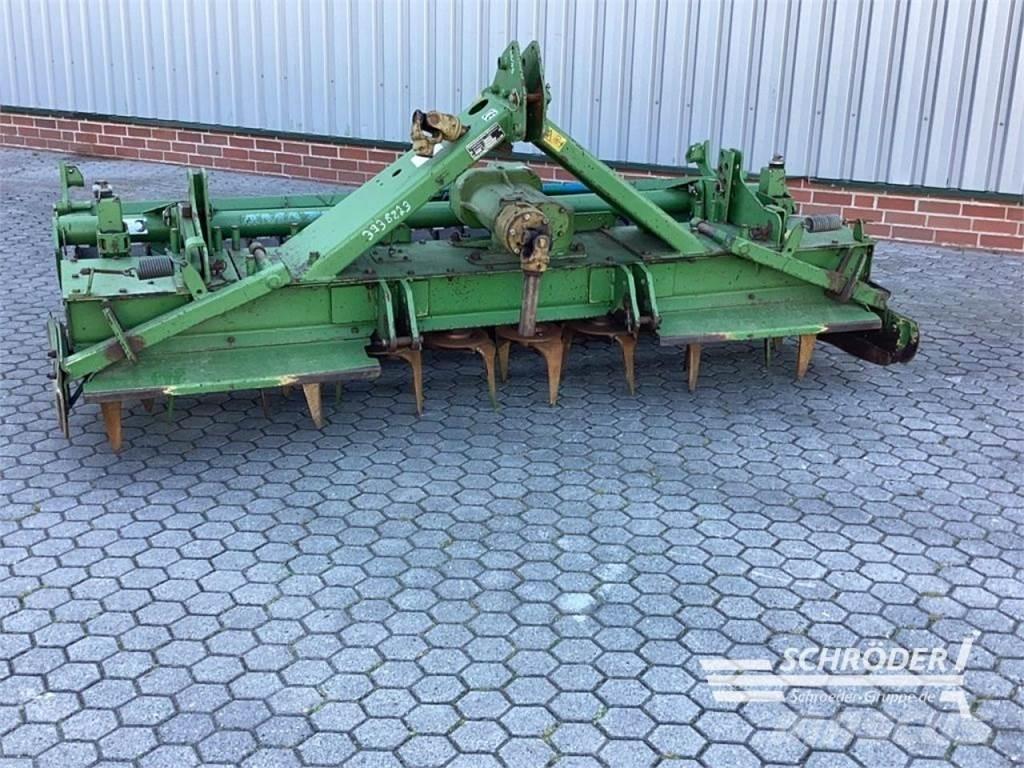 Amazone KG 303 パワーハローとロータリーハロー