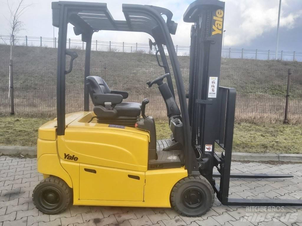 Yale ERP 16 VF バッテリーフォークリフト