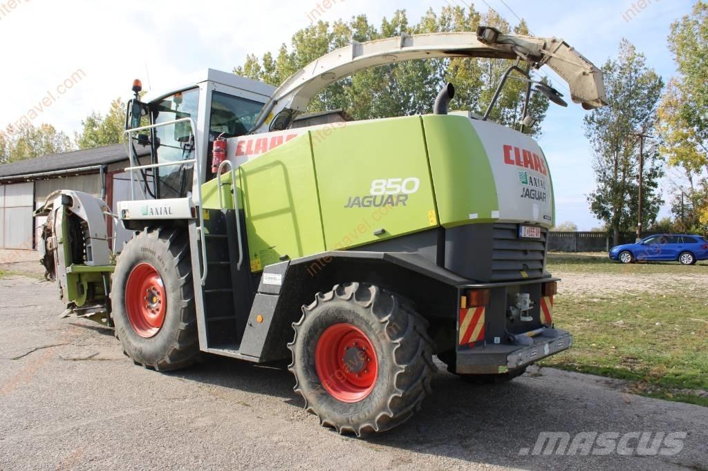 CLAAS Jaguar 850 自走式フォレージハーベスター