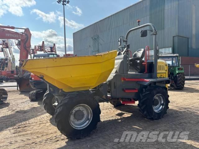 Wacker Neuson DW 60 サイト　ダンプ