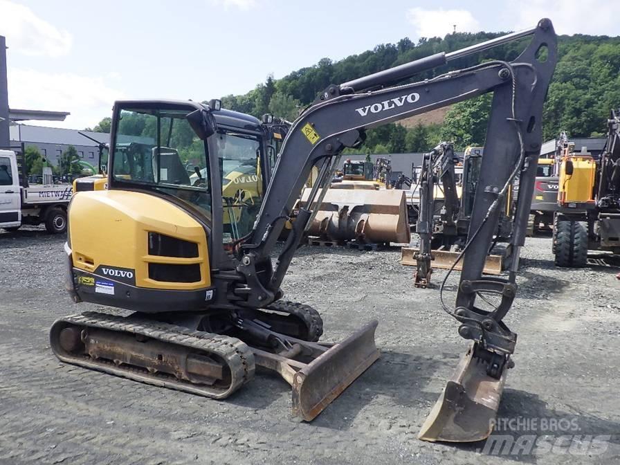Volvo EC 35 D ミニ油圧ショベル 7t以下（ミニユンボ・ミニディガー）