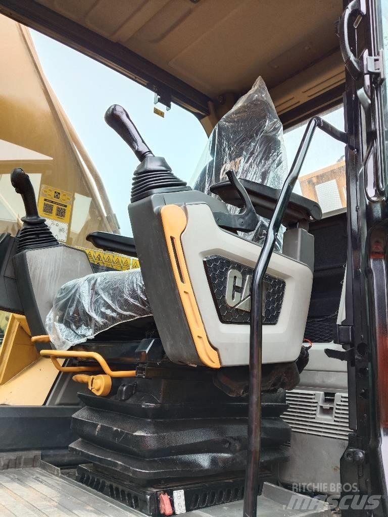 CAT 330GC 大型油圧ショベル12t以上（パワーショベル・ユンボ）
