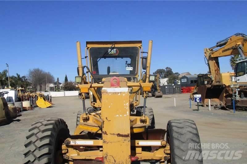 CAT 140K モーターグレーダー