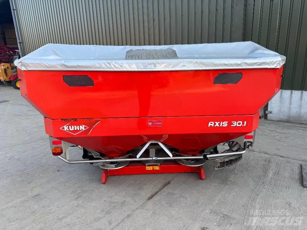 Kuhn Axis 30.1 W ミネラル散布機