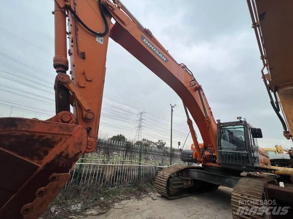 Doosan DX 500 LCA 大型油圧ショベル12t以上（パワーショベル・ユンボ）
