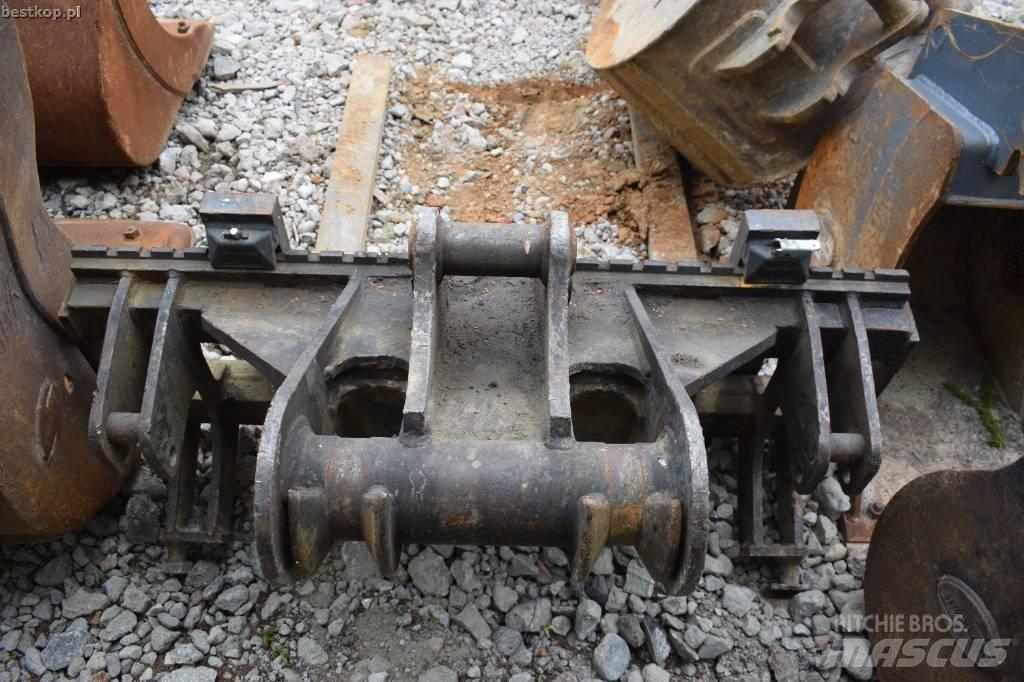 Komatsu PW118MR-11 ホイール式油圧ショベル（パワーショベル・ユンボ・バックホー）