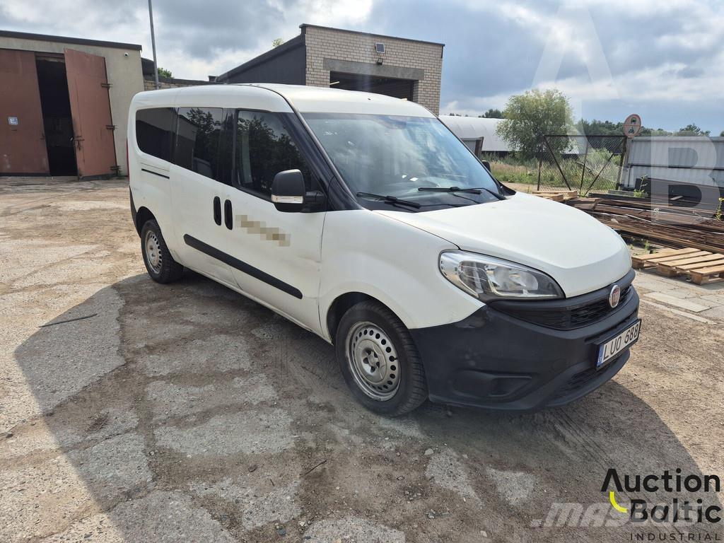 Fiat Doblò パネルバン