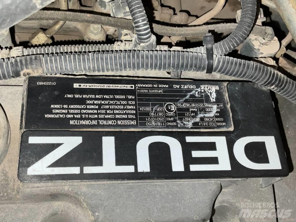 Merlo TF 38.7 - 120 テレスコーピックハンドラー