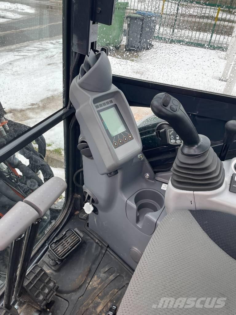 Hitachi ZX 38 U-6 ミニ油圧ショベル 7t以下（ミニユンボ・ミニディガー）