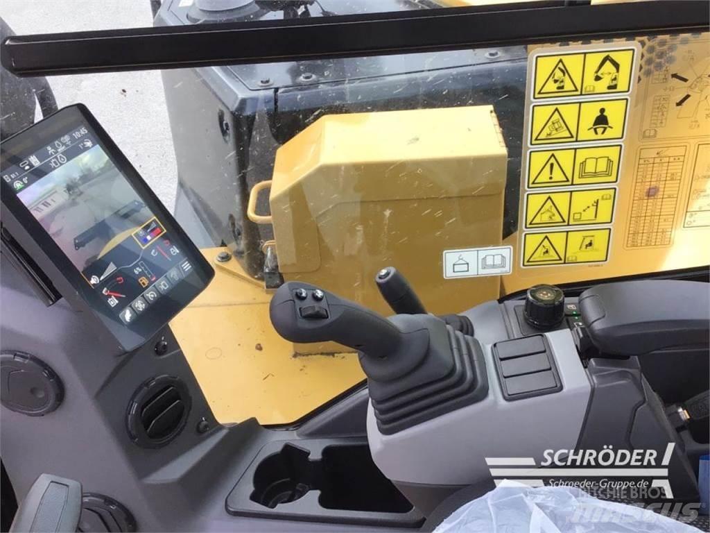 CAT 309 CR ホイール式油圧ショベル（パワーショベル・ユンボ・バックホー）