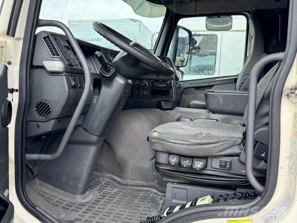 Volvo FM 340 中古トラクターヘッド | トレーラーヘッド