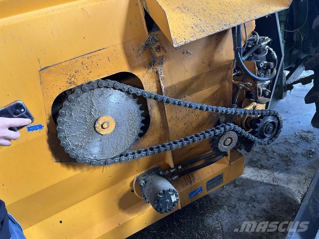 Belair G ベールシュレッダー、カッター、アンローラー