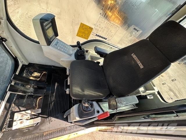 Liebherr R 914 C CAB キャビン及び内装