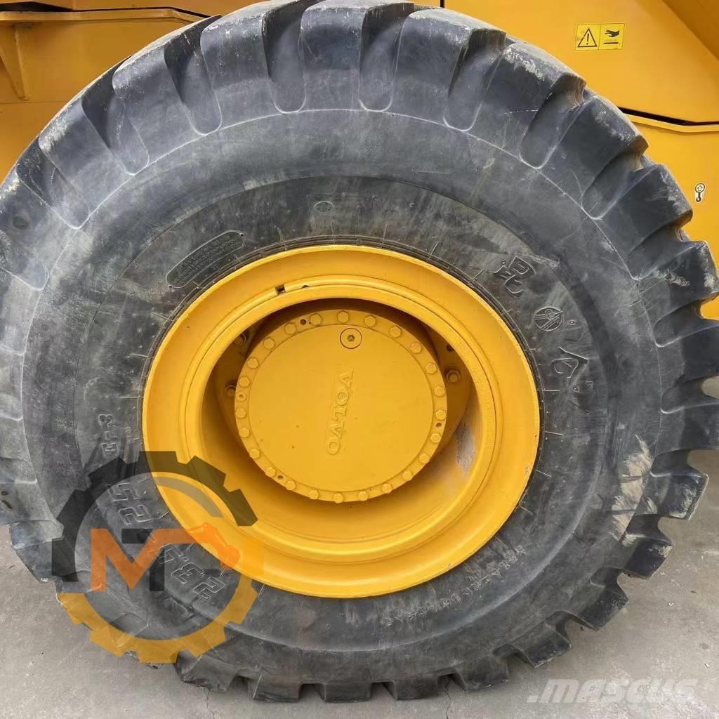 Volvo L 105 ホイールローダー・タイヤショベル