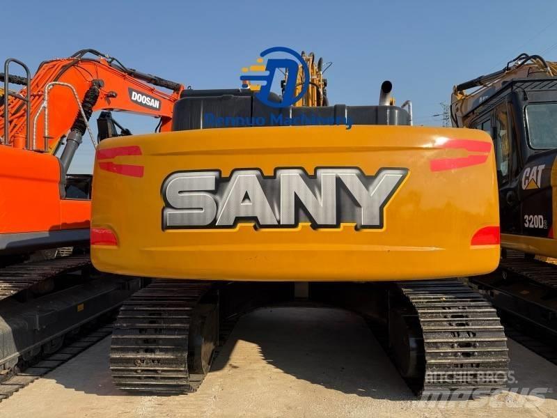 Sany SY 215 C-pro 大型油圧ショベル12t以上（パワーショベル・ユンボ）
