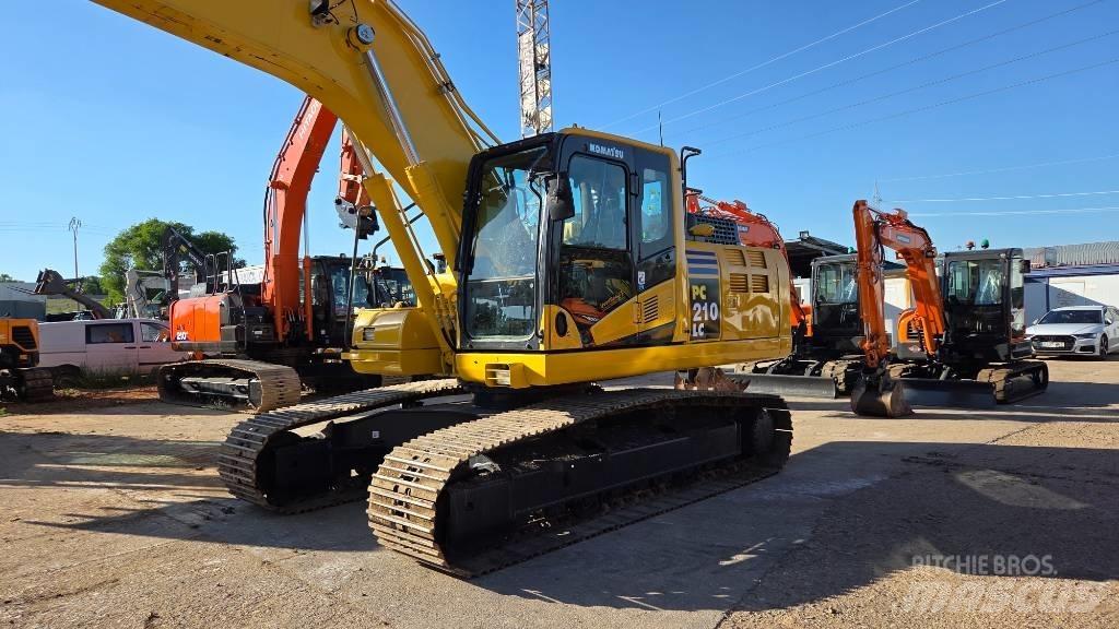 Komatsu PC 210 大型油圧ショベル12t以上（パワーショベル・ユンボ）