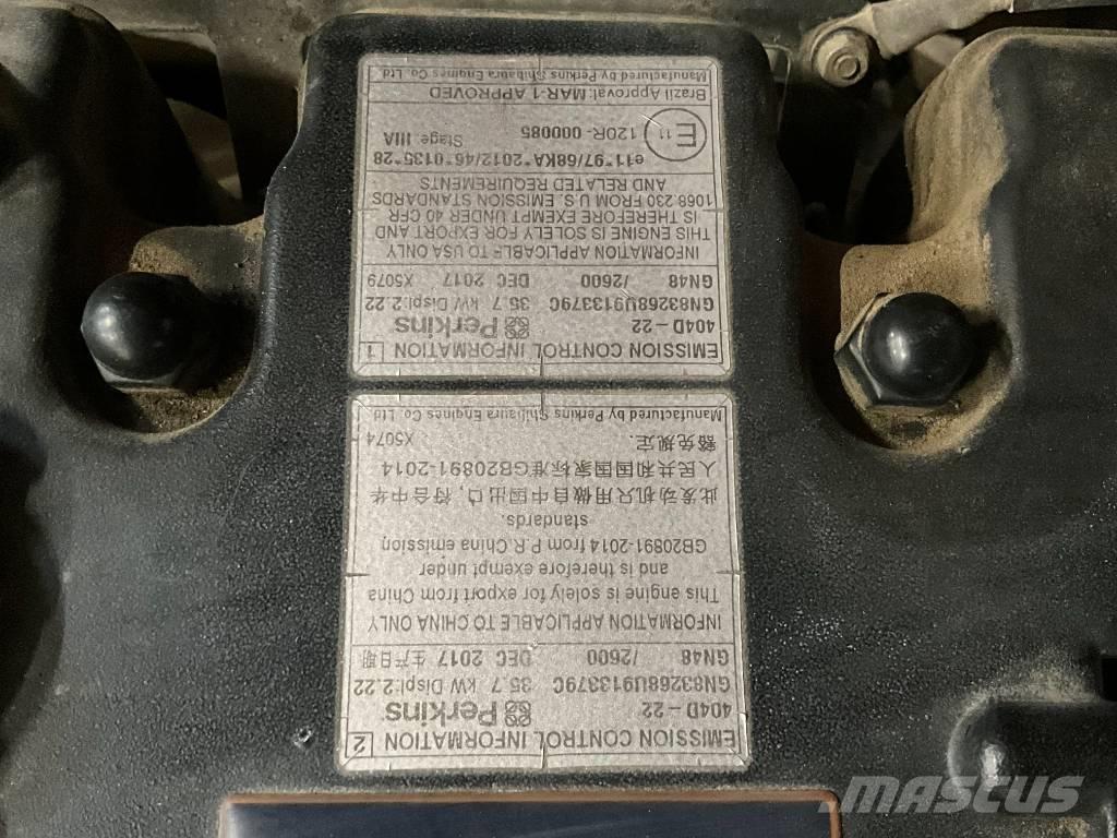 JCB 48 Z-1 ミニ油圧ショベル 7t以下（ミニユンボ・ミニディガー）