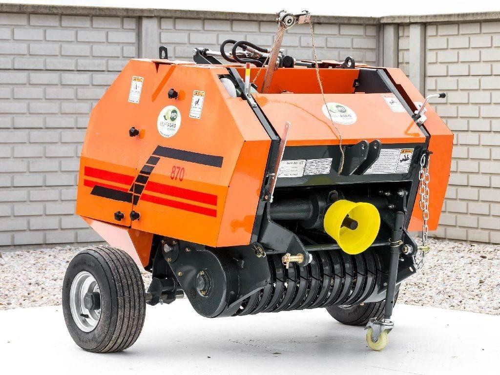  Komondor RKB-870 ラウンドベーラー