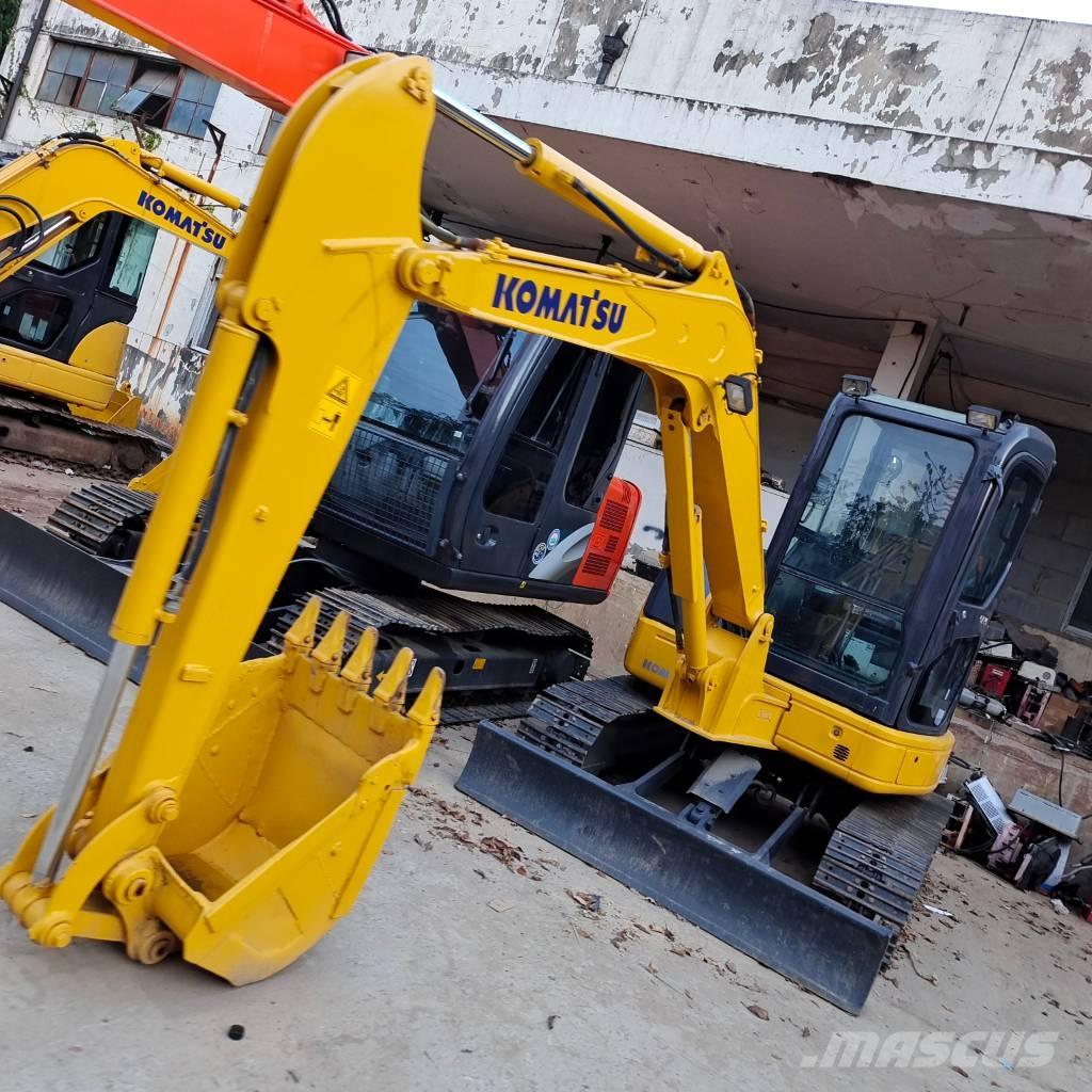 Komatsu PC 55 MR ミニ油圧ショベル 7t以下（ミニユンボ・ミニディガー）