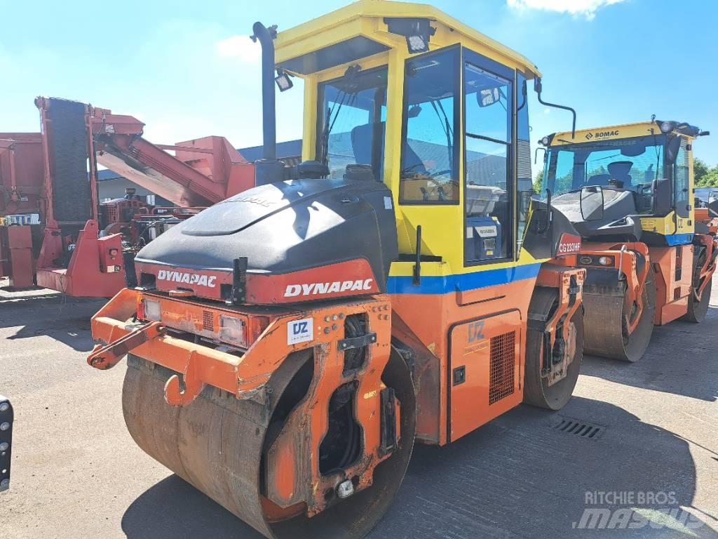 Dynapac CG233HF タンデムローラ