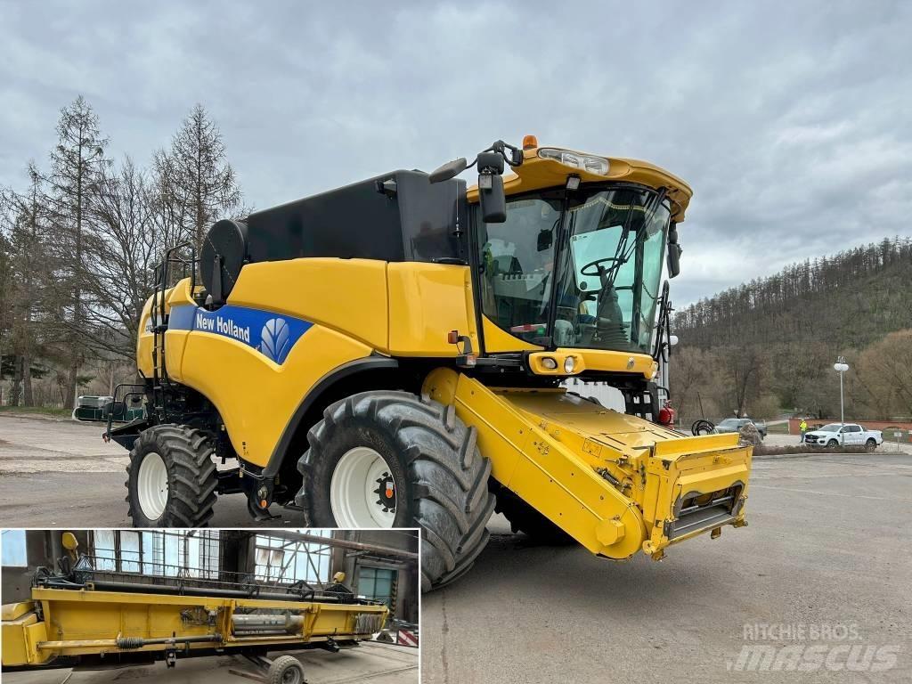 New Holland CX 8080 コンバイン
