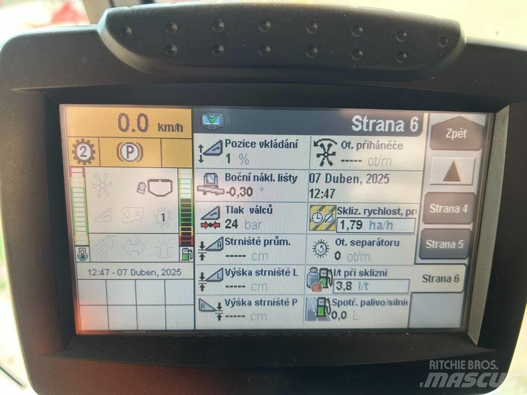 New Holland CX 8080 コンバイン