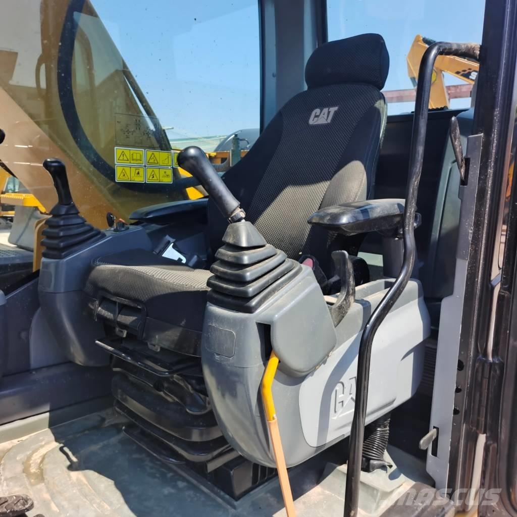 CAT 320 D2L 大型油圧ショベル12t以上（パワーショベル・ユンボ）
