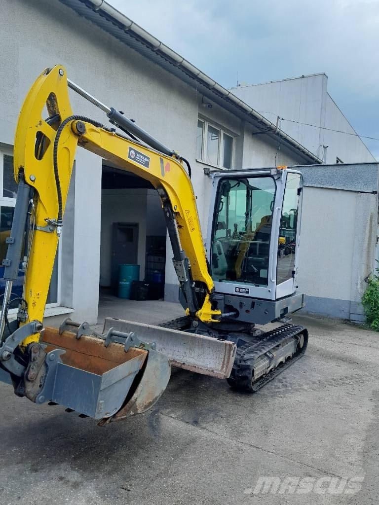 Wacker Neuson ET 35 大型油圧ショベル12t以上（パワーショベル・ユンボ）