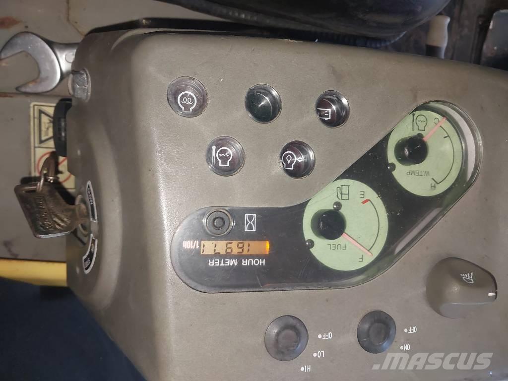Yanmar Vio 17 ミニ油圧ショベル 7t以下（ミニユンボ・ミニディガー）