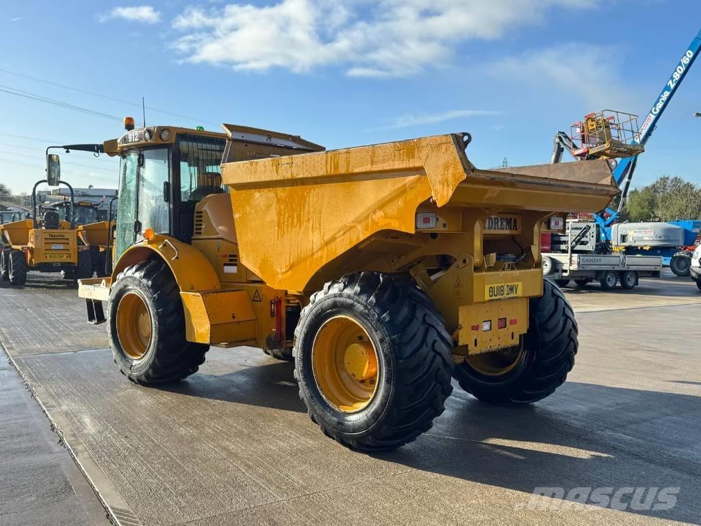 Hydrema 912 F アーティキュレート式ダンプトラック