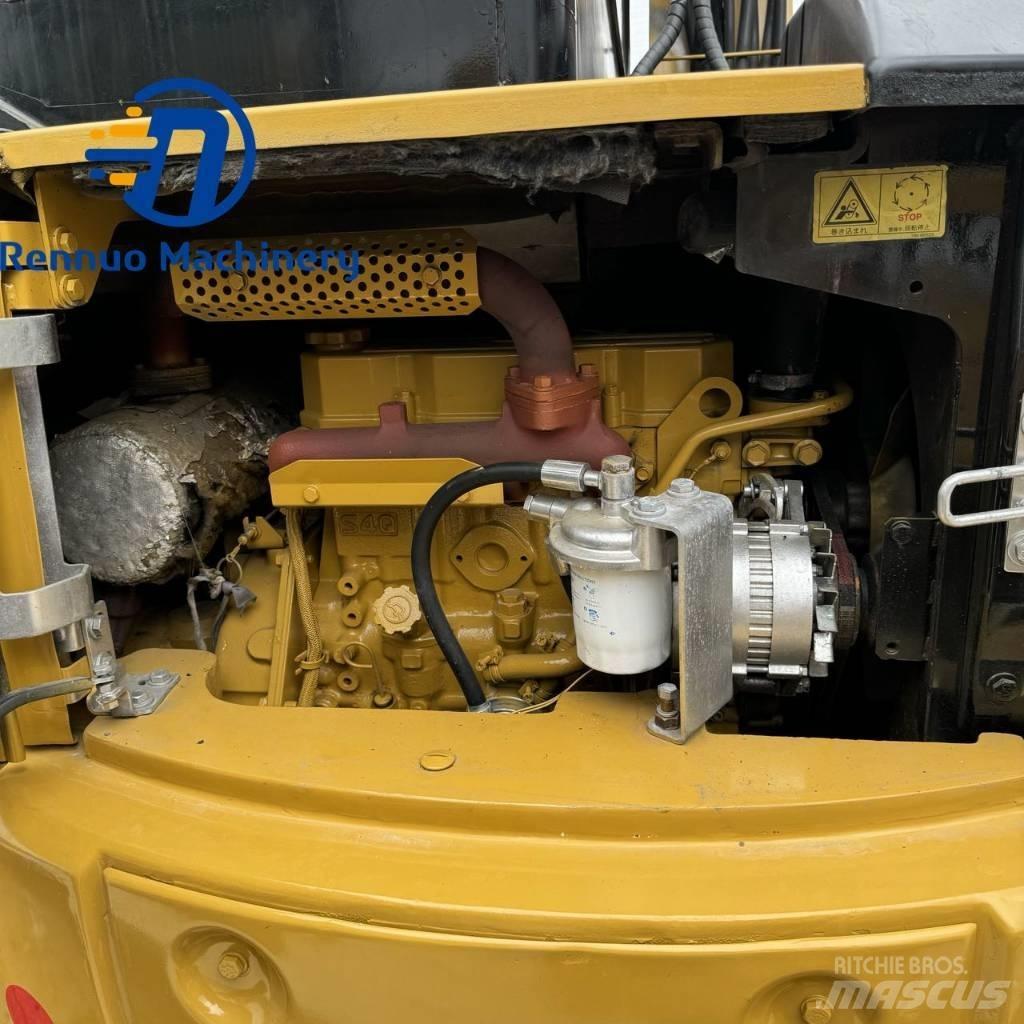 CAT 305 C CR ミニ油圧ショベル 7t以下（ミニユンボ・ミニディガー）