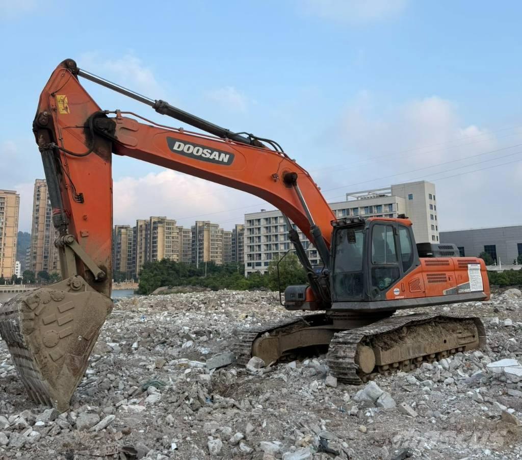 Doosan DX380LC-9C 大型油圧ショベル12t以上（パワーショベル・ユンボ）