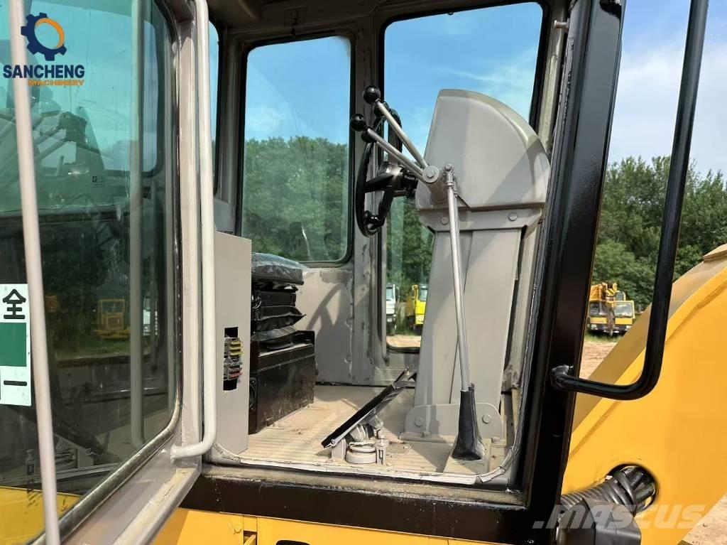 CAT 140K モーターグレーダー