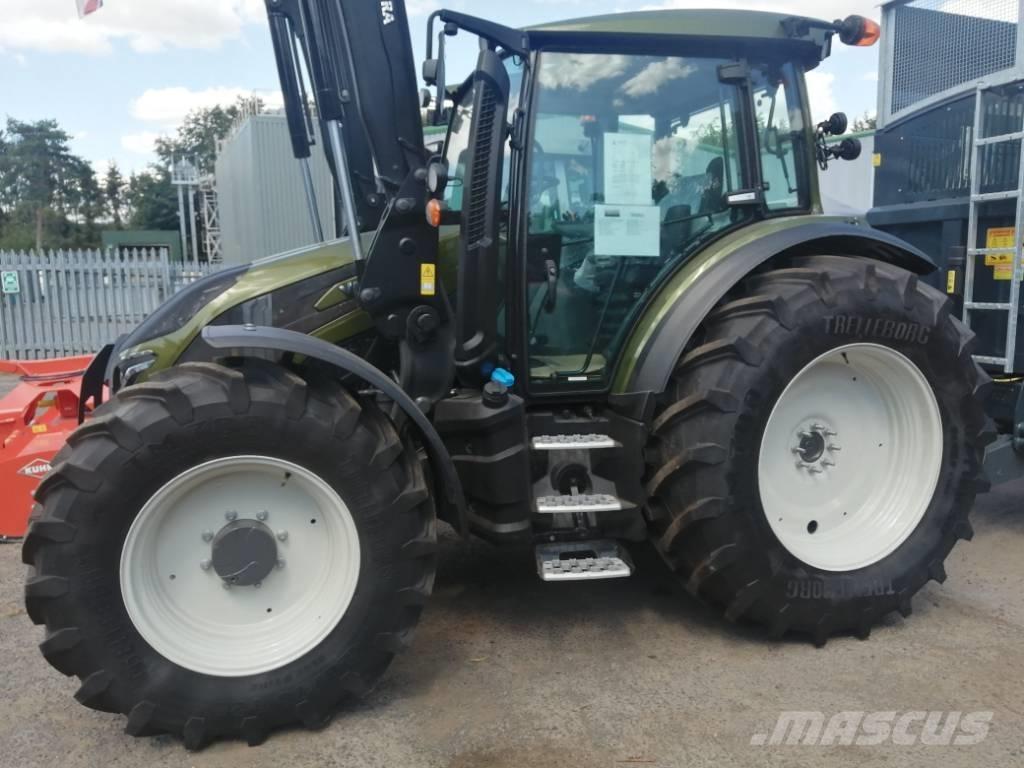 Valtra G 135 A トラクター