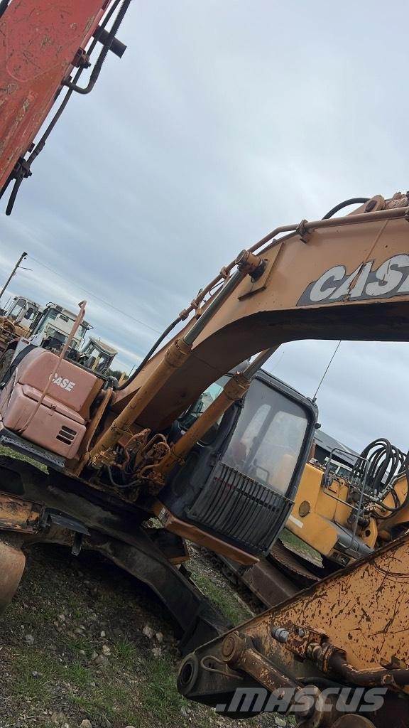 CASE CX 210 ラジエター