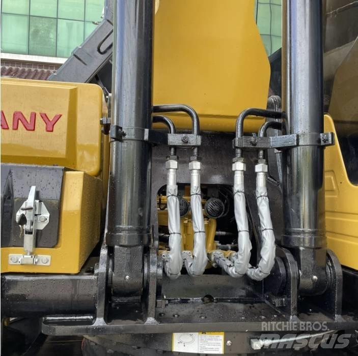 Sany SY215C 大型油圧ショベル12t以上（パワーショベル・ユンボ）