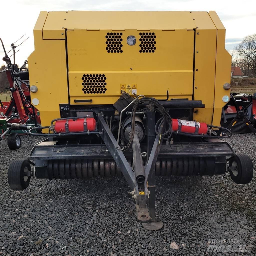 New Holland BR 6090 ラウンドベーラー