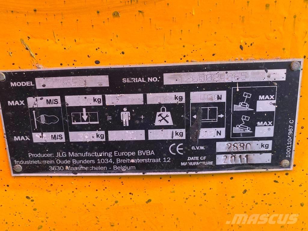 JLG 3246 ES シザースリフト