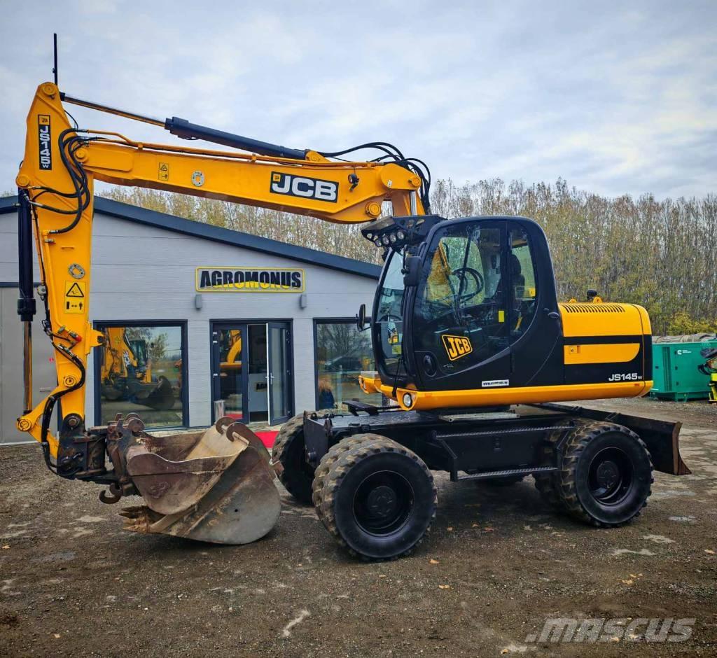 JCB JS 145 W ホイール式油圧ショベル（パワーショベル・ユンボ・バックホー）