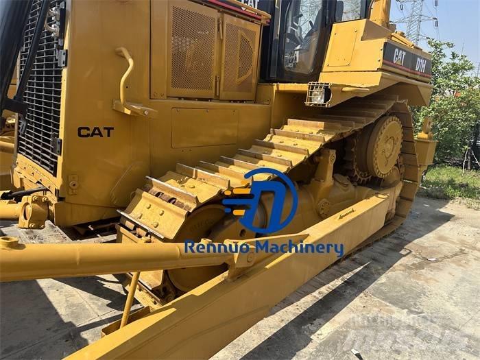CAT D 7 R ブルドーザー
