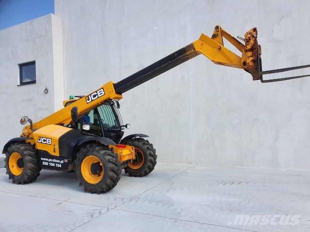 JCB 531-70 - BC25 テレスコーピックハンドラー